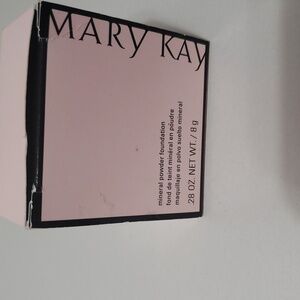Mary Kay Mineral Powder Foundation